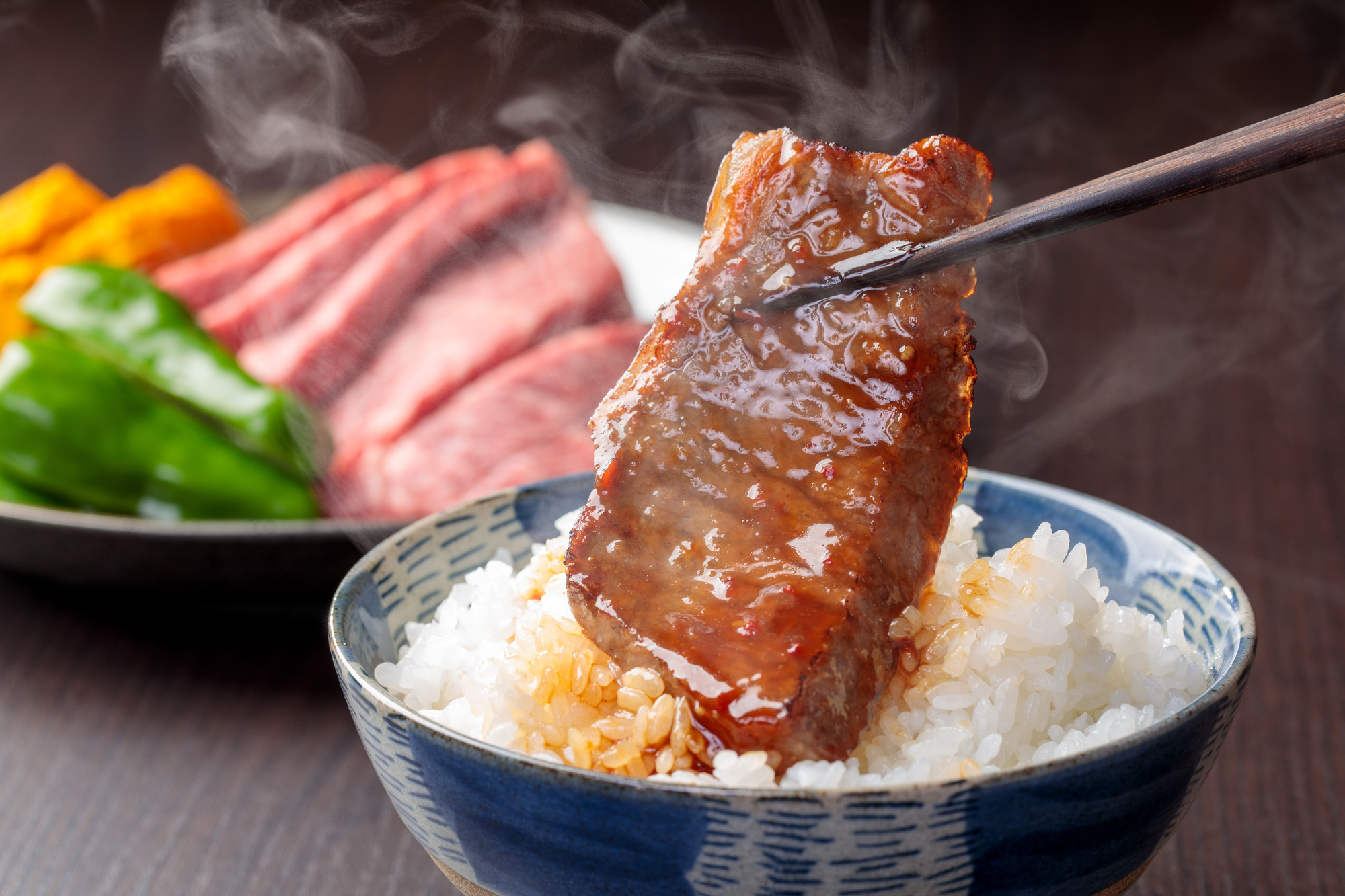 軽く一杯の日も、しっかり食事の日も。シーンで選べる使い勝手の良さ